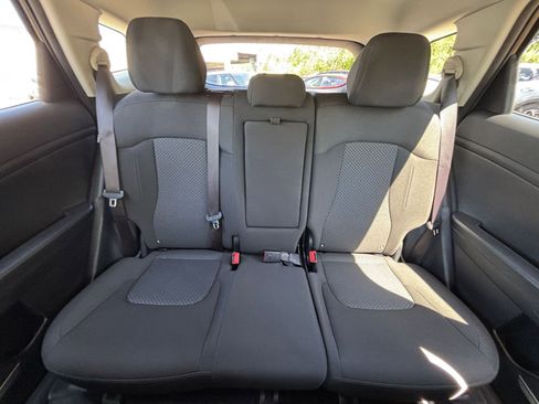 Used 2025 Kia Sportage LX FWD image 37