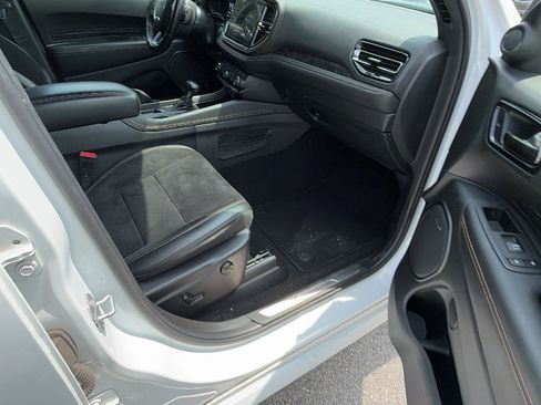 Used 2025 Dodge Durango R/T AWD/4WD image 19