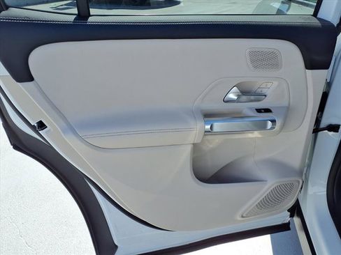 New 2026 Mercedes-Benz GLB 250 image 16