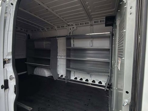Used 2020 RAM ProMaster 2500 w/ Premium Appearance Group image 14