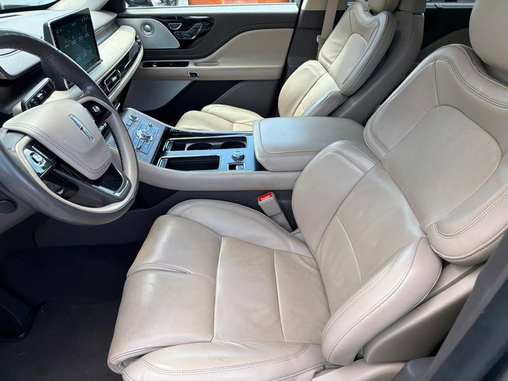 Used 2022 Lincoln Aviator Reserve w/ Equipment Group 201A RWD image 11