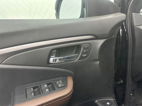 Used 2025 Honda Ridgeline RTL image 12