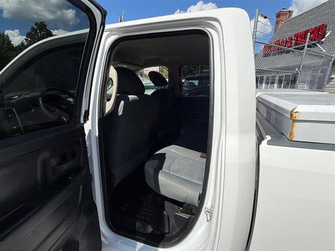 Used 2018 RAM 1500 Tradesman w/ Popular Equipment Group image 15