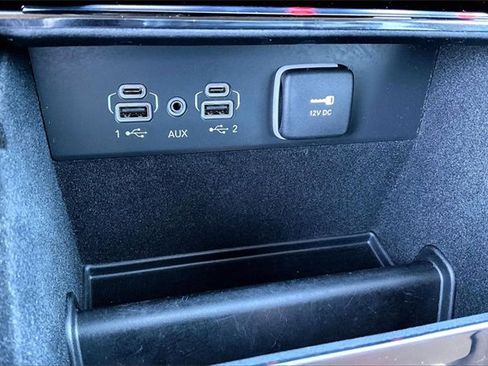 Used 2021 Jeep Grand Cherokee L Limited image 16