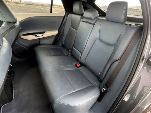 Used 2023 Lexus RZ 450e Premium image 19