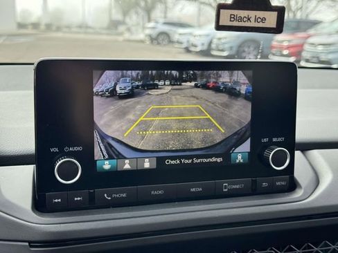 Certified 2024 Honda Accord EX image 27