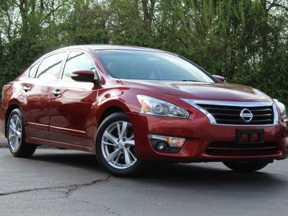 Used 2015 Nissan Altima 2.5 SL w/ Technology Package