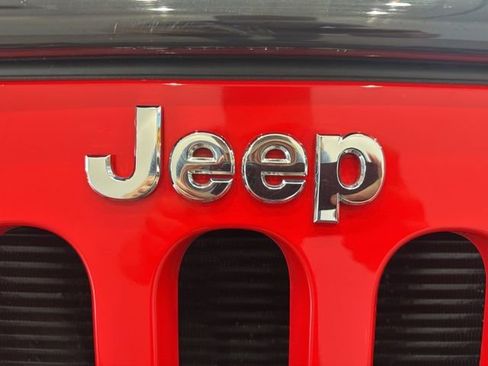 Used 2016 Jeep Wrangler Unlimited Sport w/ Quick Order Package 24S AWD/4WD image 14