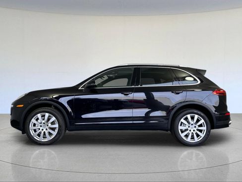 Certified 2016 Porsche Cayenne S AWD/4WD image 2