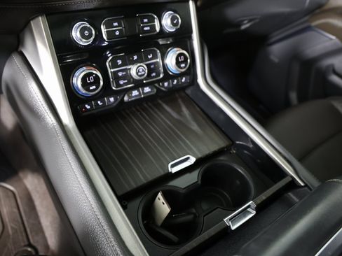 Certified 2023 GMC Yukon XL Denali image 26