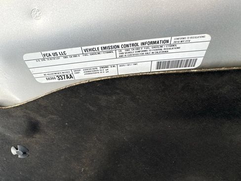 Used 2018 RAM 1500 Express RWD image 28