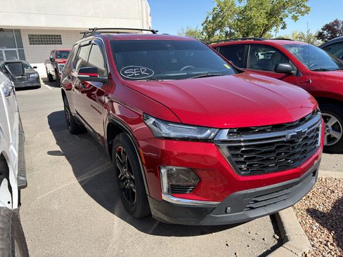 Used 2022 Chevrolet Traverse Premier w/ Redline Edition AWD/4WD image 2