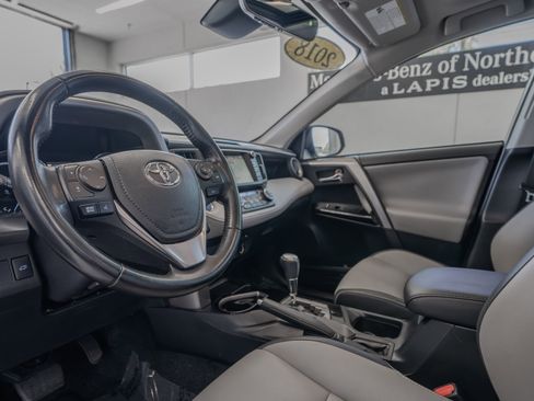 Used 2018 Toyota RAV4 Limited w/ Advanced Technology Package AWD/4WD image 6