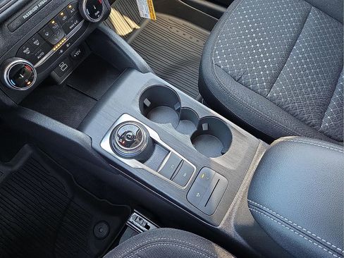 Certified 2025 Ford Escape Active FWD image 25