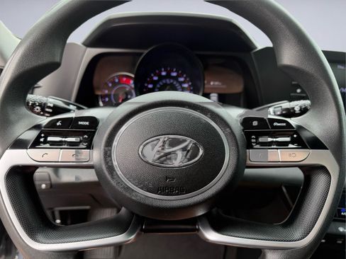 Used 2021 Hyundai Elantra SEL FWD image 31