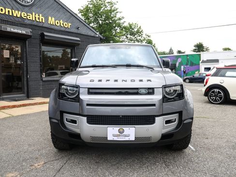 Used 2022 Land Rover Defender 110 S AWD/4WD image 2