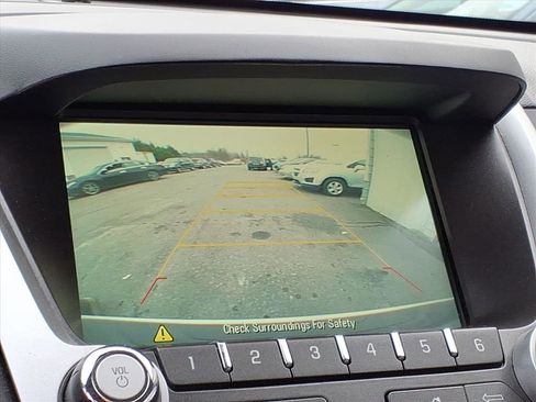 Used 2016 Chevrolet Equinox LS image 9