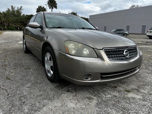 Used 2005 Nissan Altima 2.5 S image 3