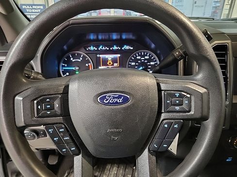 Used 2022 Ford F350 XLT w/ XLT Value Package image 9