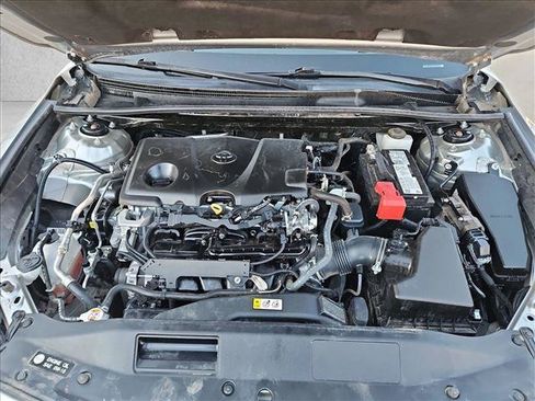 Used 2022 Toyota Camry LE FWD image 22