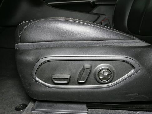 Used 2022 Jeep Grand Cherokee Limited 4xe image 43