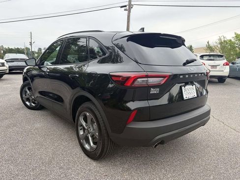 Used 2025 Ford Escape ST-Line AWD/4WD image 5