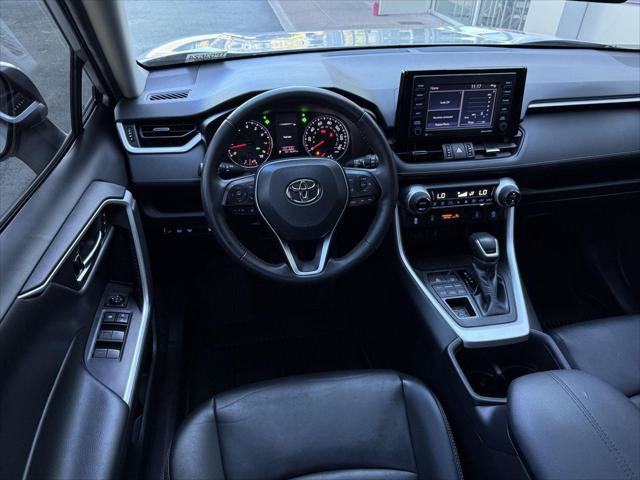 Certified 2022 Toyota RAV4 XLE Premium AWD/4WD image 17