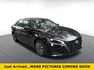 Used 2026 Nissan Altima 2.5 SV FWD video 1