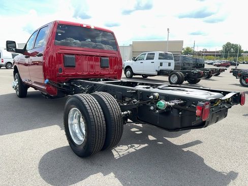 New 2026 RAM 3500 Tradesman w/ Chrome Appearance Group image 10