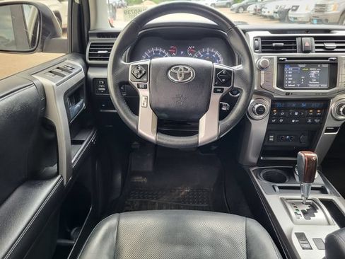 Used 2018 Toyota 4Runner Limited AWD/4WD image 27