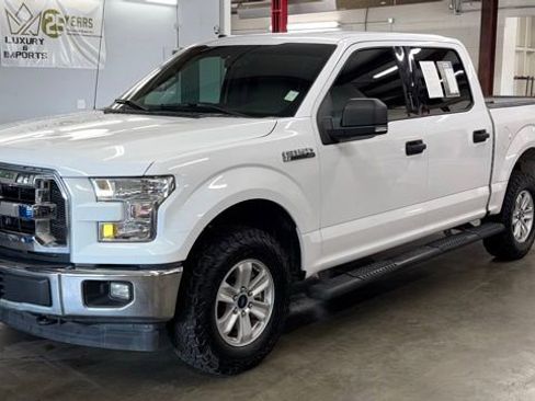 Used 2017 Ford F150 XLT w/ Equipment Group 301A Mid AWD/4WD image 2