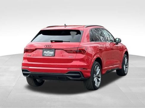 Certified 2025 Audi Q3 2.0T Premium image 7