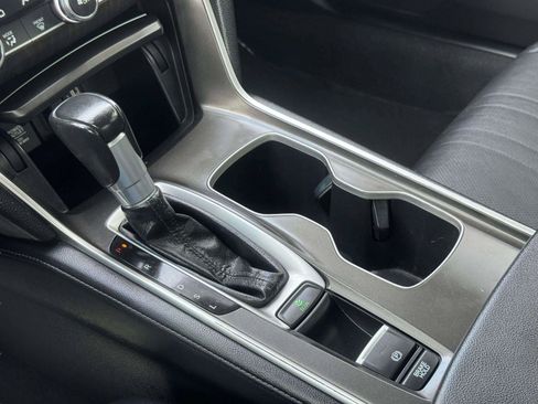 Used 2020 Honda Accord EX-L image 44