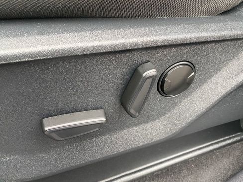 Used 2023 Ford F150 XLT w/ Equipment Group 302A High image 12