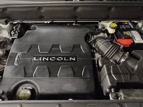 Used 2018 Lincoln MKX Premiere image 30