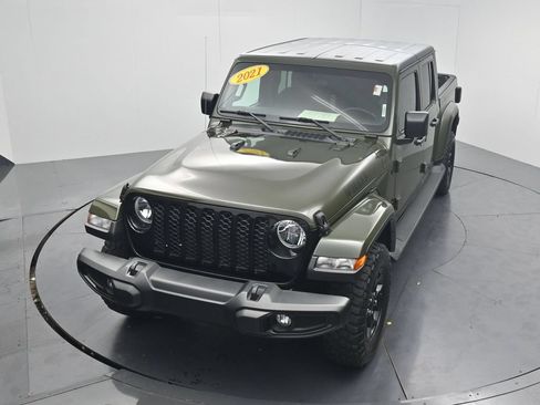 Used 2021 Jeep Gladiator Sport AWD/4WD image 47