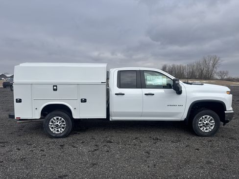 New 2026 Chevrolet Silverado 2500 W/T w/ WT Convenience Package image 9
