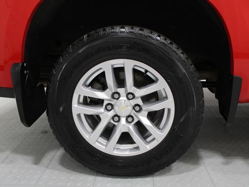 Used 2020 Chevrolet Silverado 1500 LT w/ All-Star Edition AWD/4WD image 4