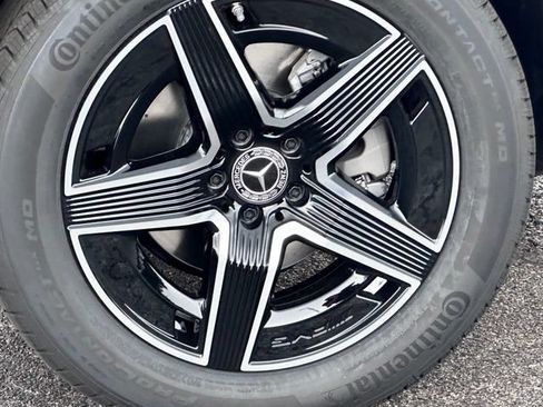 New 2026 Mercedes-Benz GLC 300 4MATIC image 9