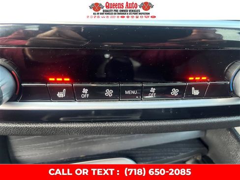 Used 2021 BMW 530i xDrive w/ Premium Package AWD/4WD image 46