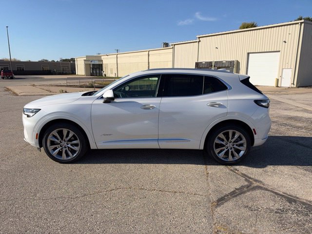 Used 2023 Buick Envision Avenir AWD/4WD image 2