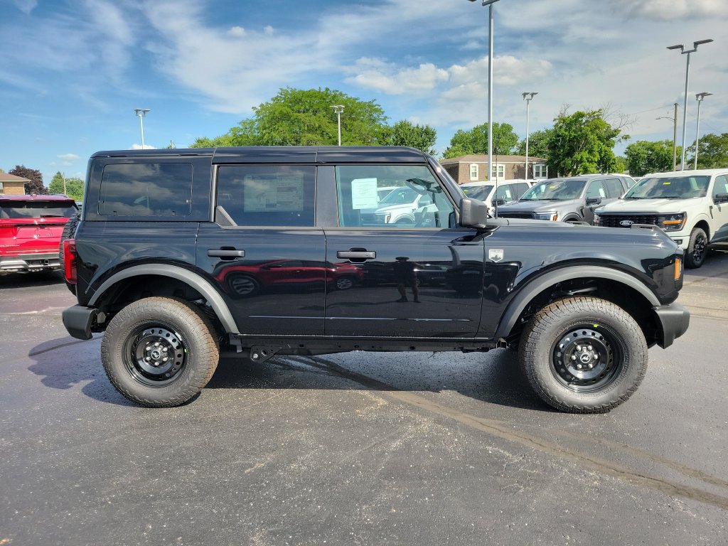 New 2026 Ford Bronco Big Bend AWD/4WD image 3