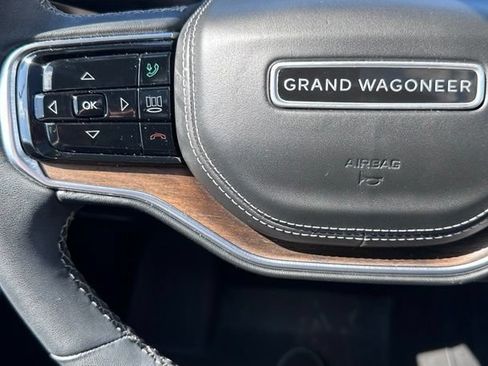 Used 2023 Jeep Grand Wagoneer Series II AWD/4WD image 18