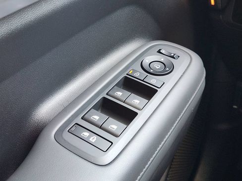 Certified 2025 Hyundai Santa Fe Limited FWD image 22