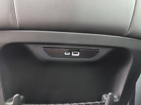 New 2026 Chrysler Pacifica Limited image 22