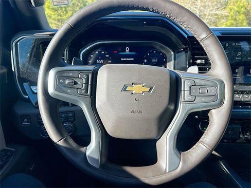 Used 2026 Chevrolet Silverado 1500 LTZ w/ LTZ Premium Package image 18