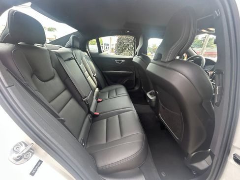 Used 2023 Volvo S60 B5 Plus w/ Climate Package AWD/4WD image 14