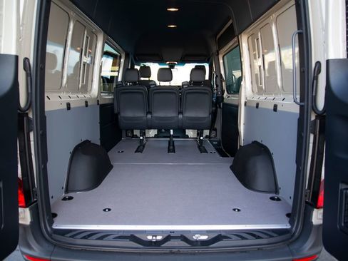 New 2026 Mercedes-Benz Sprinter 2500 image 21