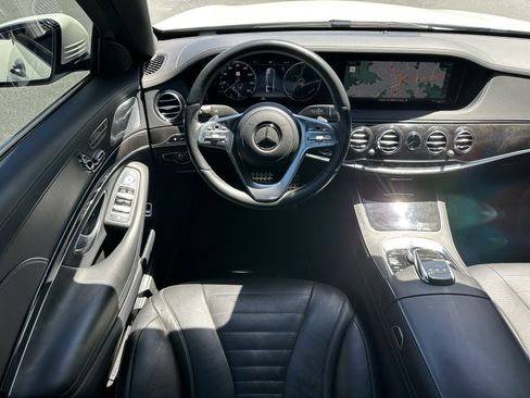 Used 2020 Mercedes-Benz S 560 4MATIC Sedan w/ AMG Line Exterior image 15