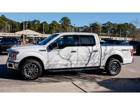Certified 2020 Ford F150 XLT w/ Equipment Group 302A Luxury image 3